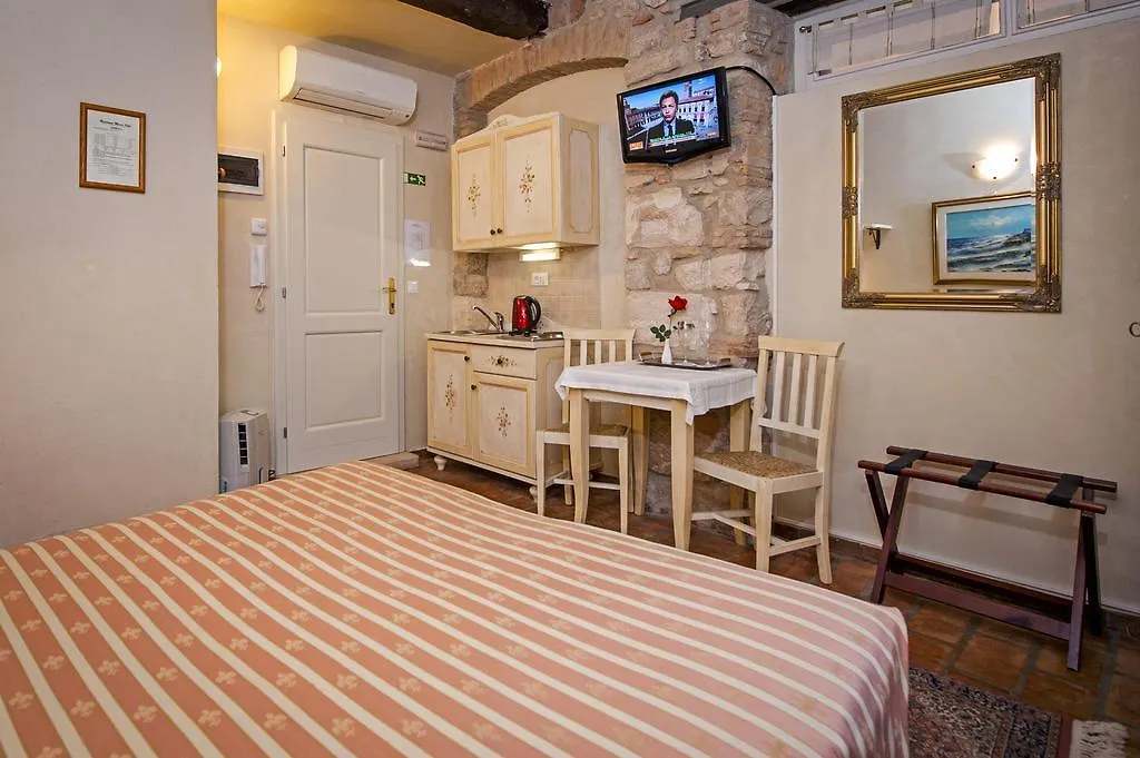 Residence Marco Polo Centro Storico Rovinj Croatia