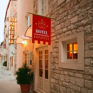 https://hotel-villa-fontana.hotels-in-trogir.com