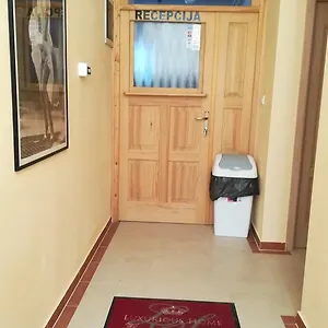 https://hostel-cinema-house.pula-hotels.org